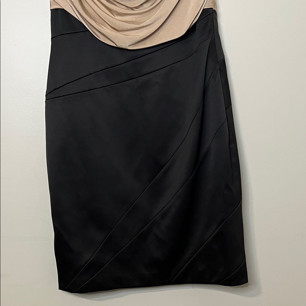 Sleeveless Draped Neck Two-Tone Cocktail Dress - Beige and Black - Picture 3 of 9